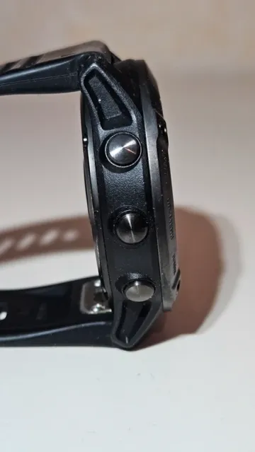 Used Garmin Fenix 6X Sapphire bike — image 3 of 7