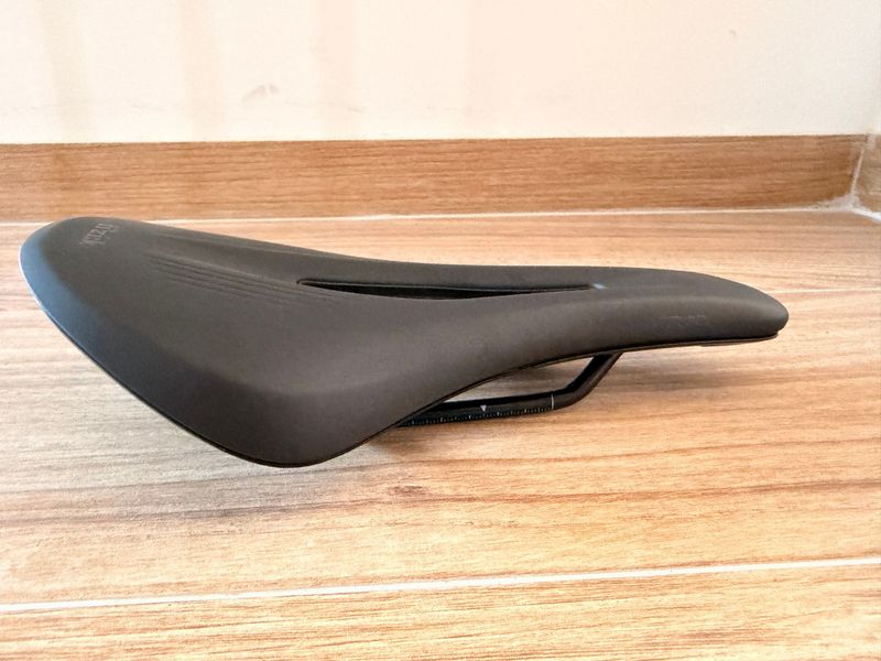 Brugt Fizik Vento Argo X5 2026 Saddles & Seatposts