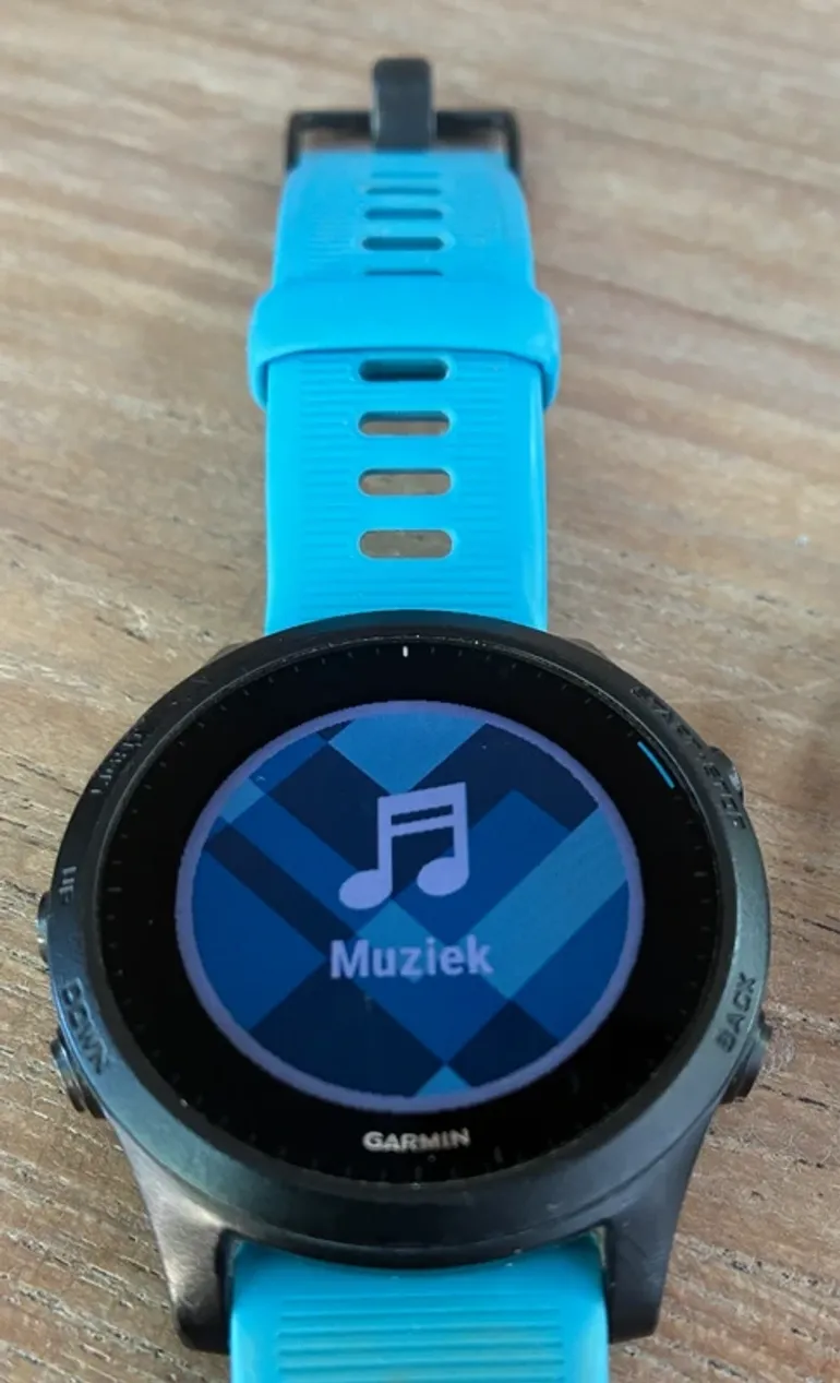 Used Garmin Forerunner 945 bike — image 3 of 6