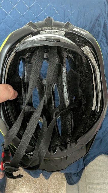 Použité BTWIN MTB 500 Helmet 2017 bike — obrázek 4 z 4