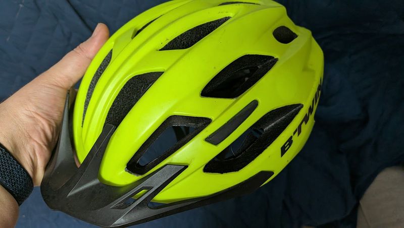 Used BTWIN MTB 500 Helmet 2017 Cycling Accessories