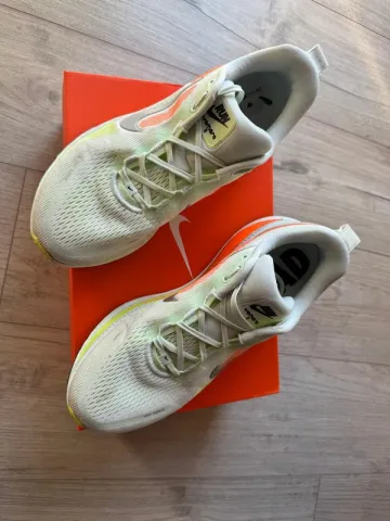 Brugt Nike Vomero 8 bike — billede 4 af 6