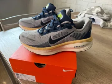 Gebrauchtes Nike Vomero 18 bike — Bild 1 von 13