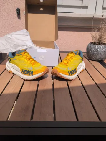 Hoka Trail Running Shoes bike d'occasion — image 2 sur 7