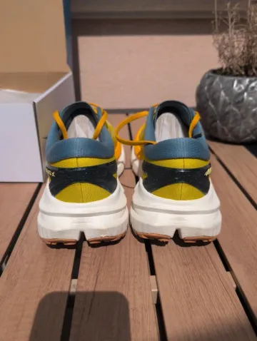 Hoka Trail Running Shoes bike d'occasion — image 5 sur 7