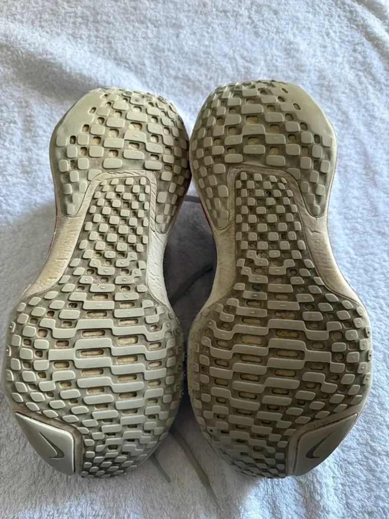 Gebrauchtes White ZoomX Invincible Run Flyknit 3 bike — Bild 12 von 15
