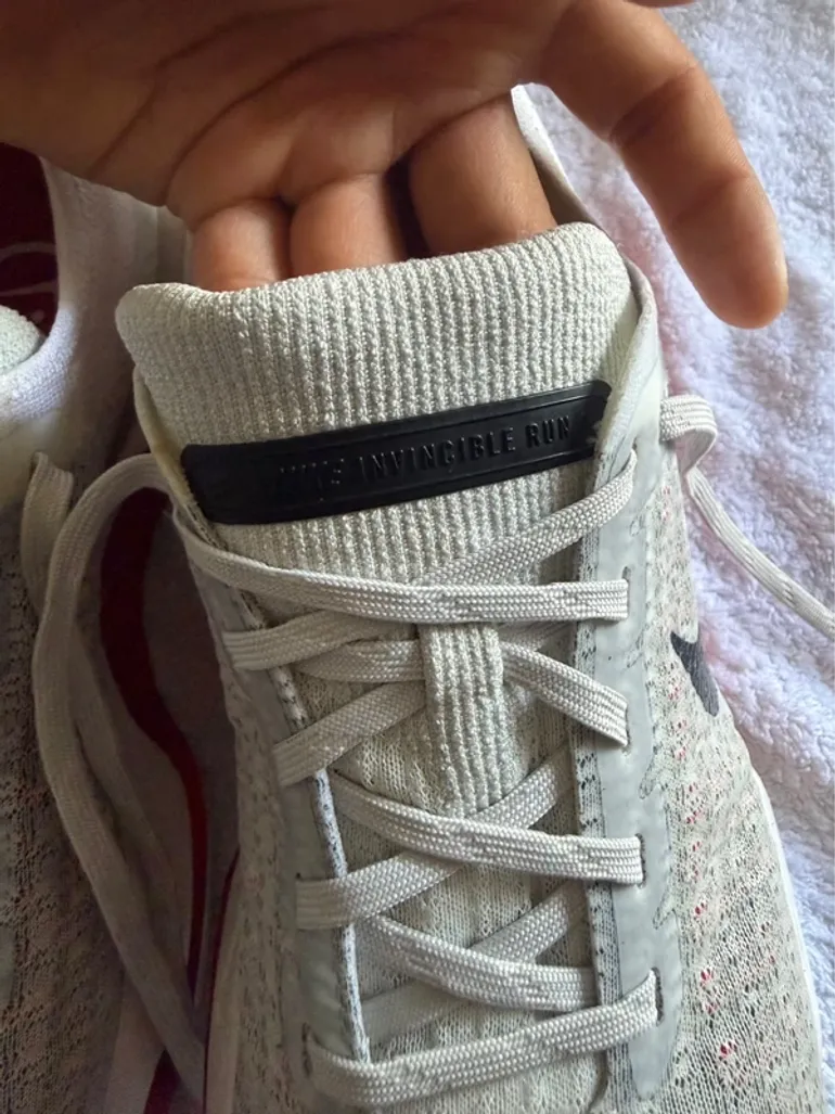 Gebrauchtes White ZoomX Invincible Run Flyknit 3 bike — Bild 7 von 15