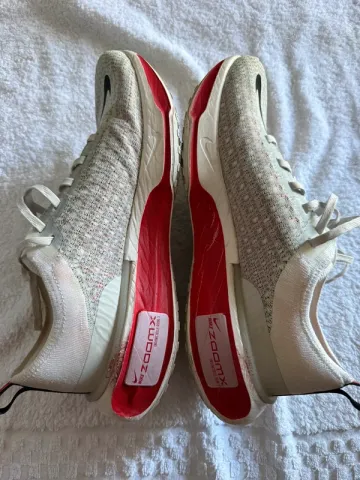 Gebrauchtes White ZoomX Invincible Run Flyknit 3 bike — Bild 9 von 15