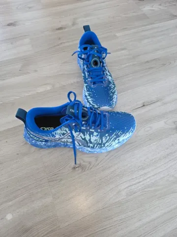 Używany Asics Noosa Tri 16 bike — zdjęcie 2 z 4