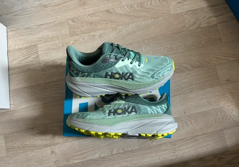 Hoka Challenger ATR 7 Running Shoes usato