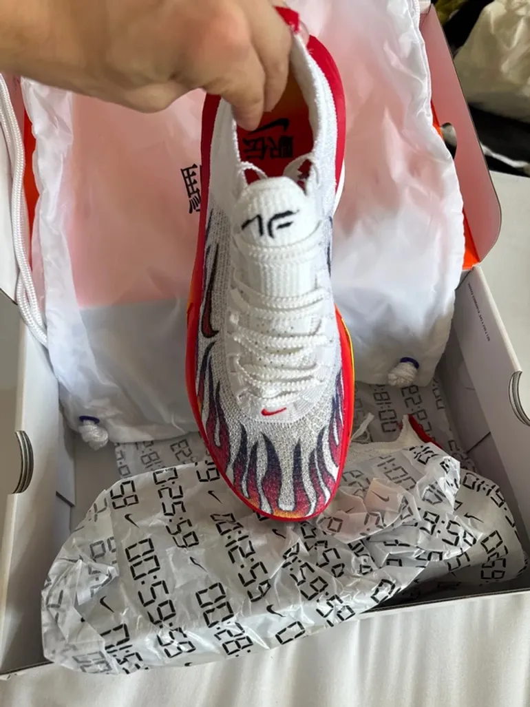 Käytetty Nike Alphafly Ekiden bike — kuva 2 / 6