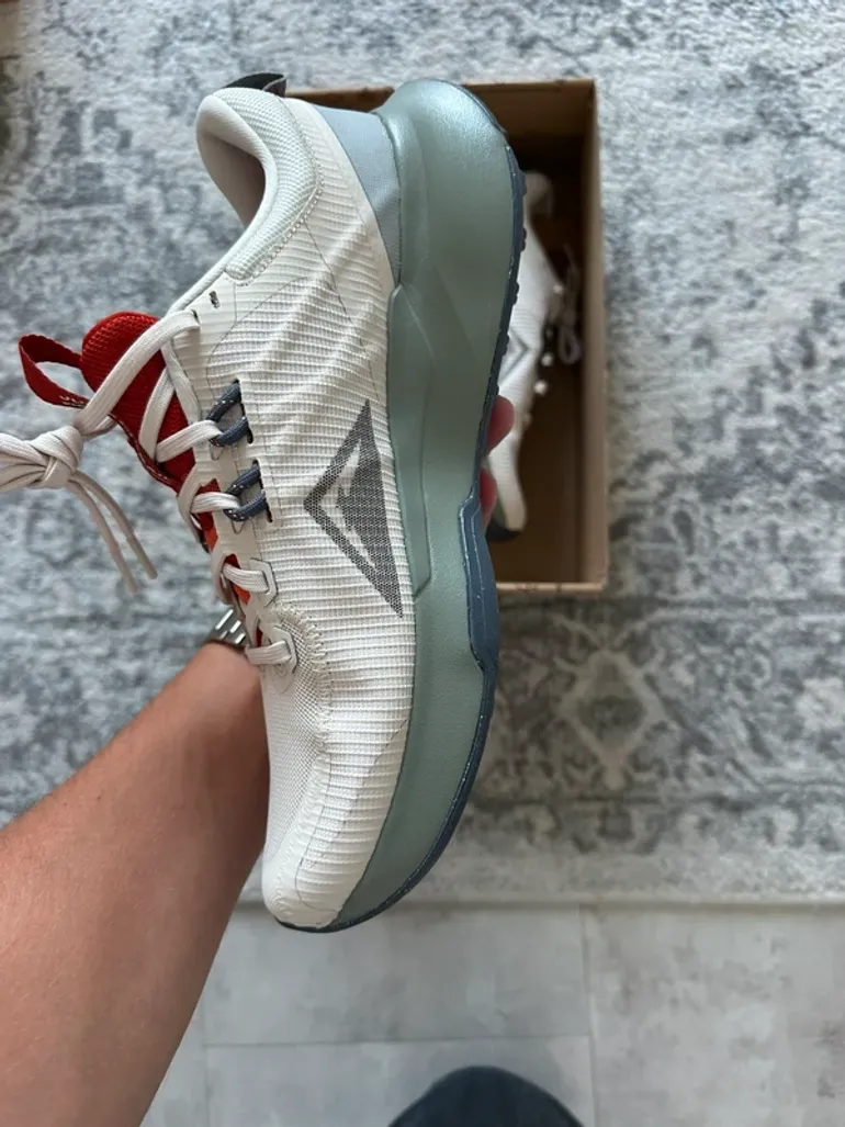 Tweedehands Nike Juniper Trail bike — afbeelding 3 van 13