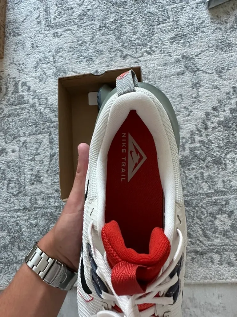 Tweedehands Nike Juniper Trail bike — afbeelding 10 van 13