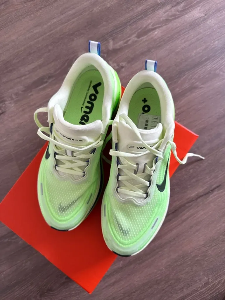 Used Nike Vomero Plus bike — image 2 of 5