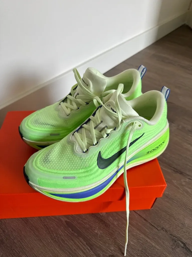 Used Nike Vomero Plus bike — image 3 of 5