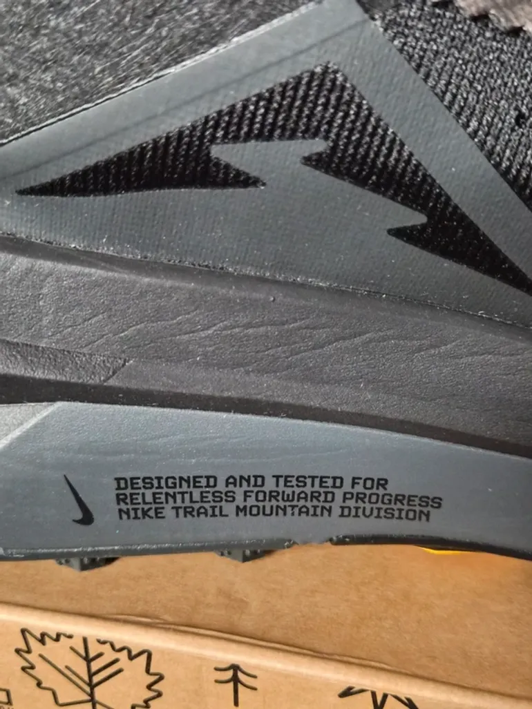 Gebrauchtes Nike ZoomX Zegama Trail 2 bike — Bild 8 von 12