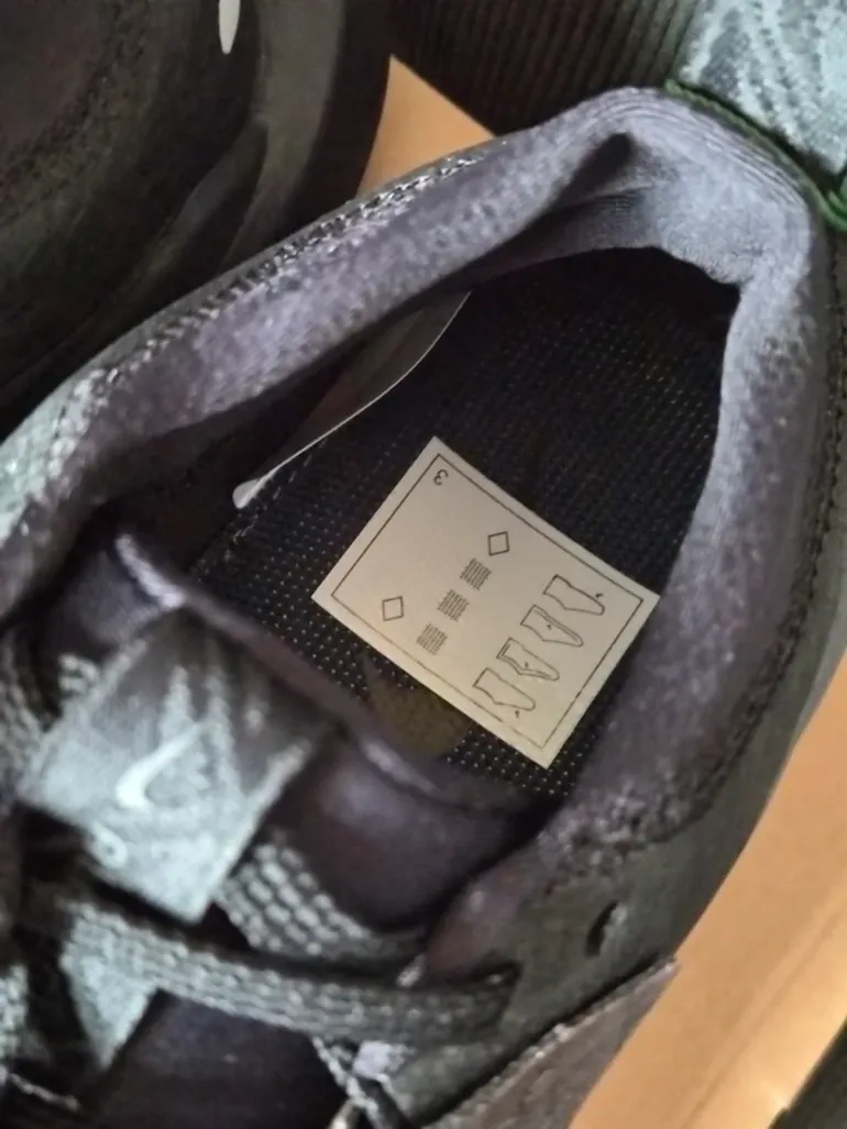 Gebrauchtes Nike ZoomX Zegama Trail 2 bike — Bild 6 von 12
