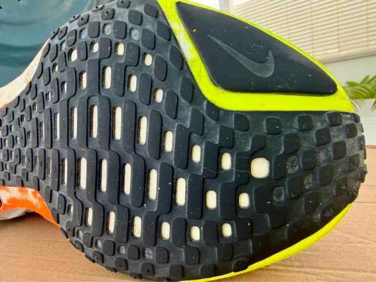 Used Nike Invincible Run 3 bike — image 10 of 12
