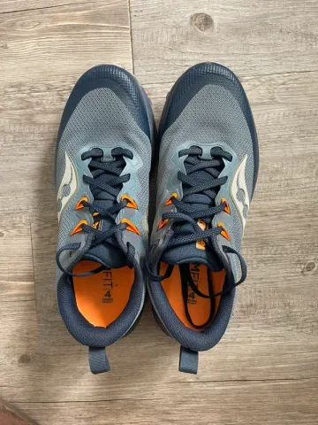 Tweedehands Saucony Peregrine bike — afbeelding 2 van 5
