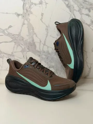 Brugt Nike Vomero Plus bike — billede 2 af 8