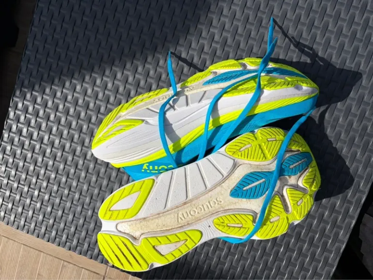 Saucony Hurricane bike usato — immagine 4 di 5