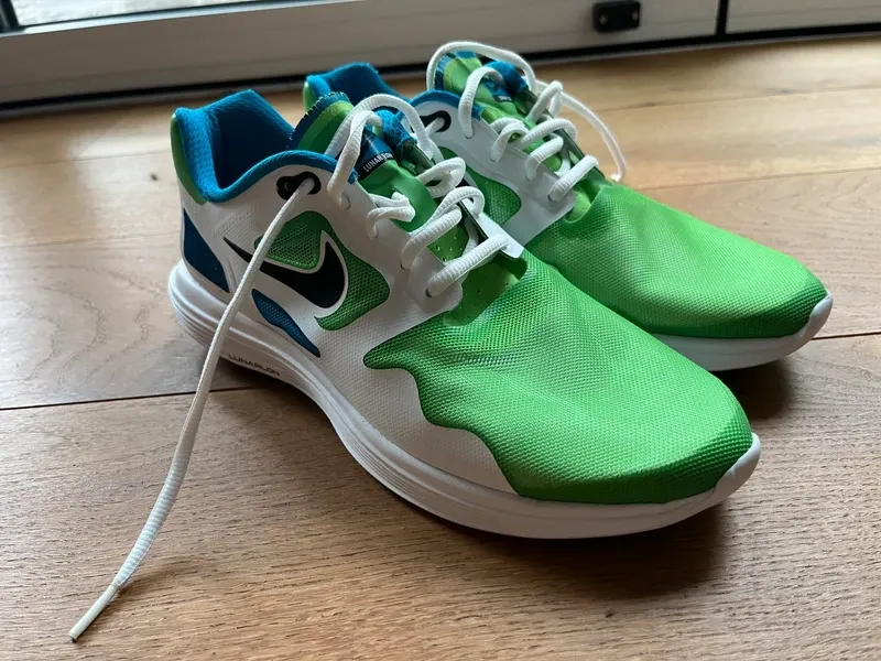 Tweedehands Flow Lunar + Running Shoes