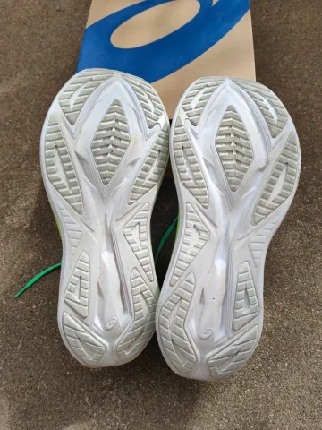 Used Asics Superblast 2 bike — image 4 of 4