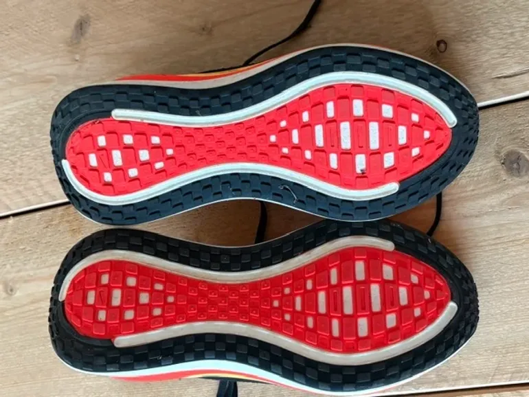 Tweedehands Nike ZoomX bike — afbeelding 4 van 6