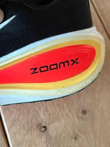 Tweedehands Nike ZoomX bike — afbeelding 5 van 6