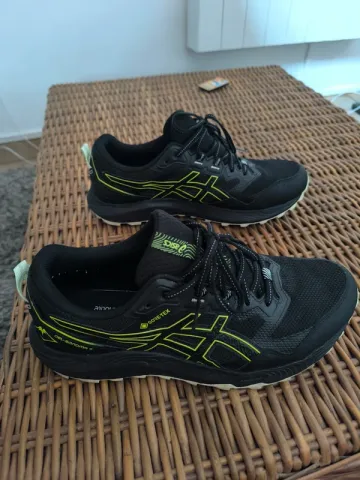 Tweedehands Asics Gel Sonoma 7 Gore-Tex bike — afbeelding 1 van 4