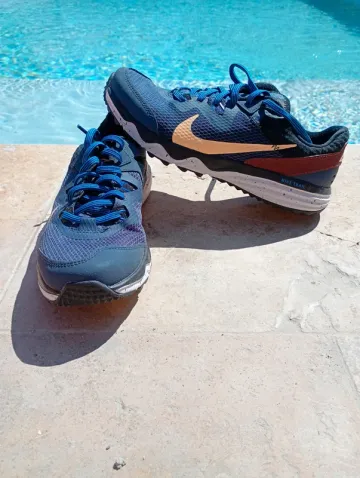 Tweedehands Nike Juniper Trail bike — afbeelding 1 van 7