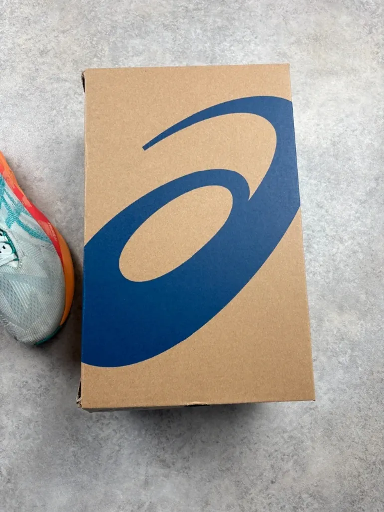 Used Asics Novablast bike — image 10 of 14
