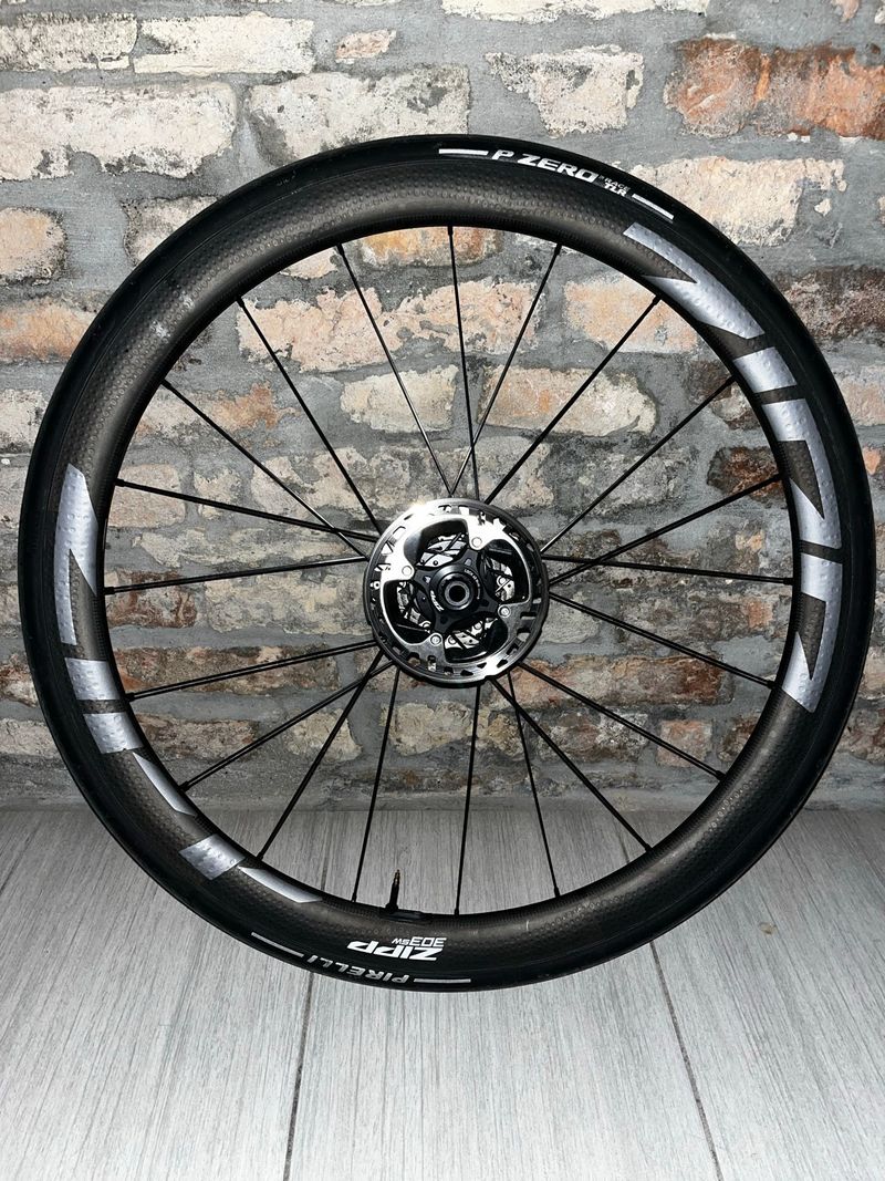 Gebrauchtes Zipp 303 SW Carbon Tubeless Wheelset 2025 Wheels