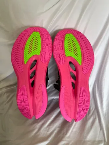 Used Saucony Endorphin Pro 5 bike — image 4 of 4