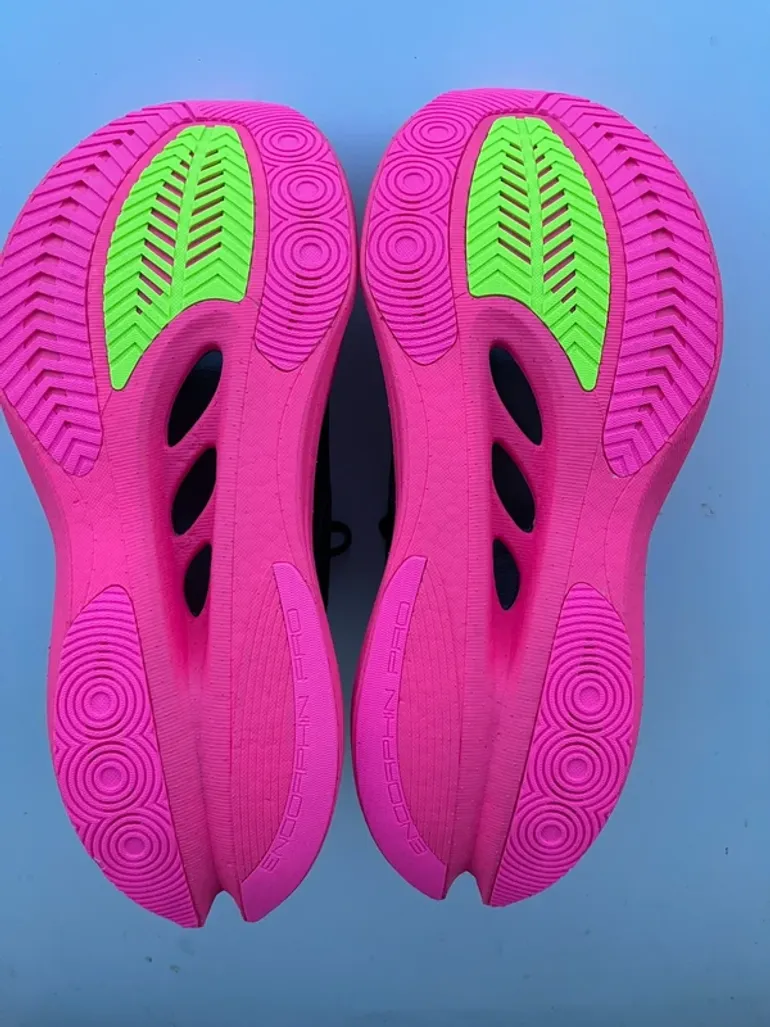 Used Saucony Endorphin Pro 5 bike — image 4 of 4