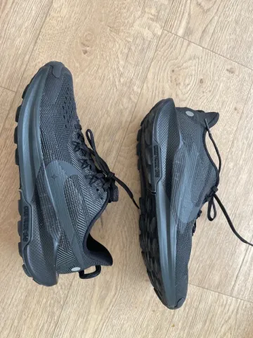 Nike Pegasus Trail 5 bike d'occasion — image 1 sur 5