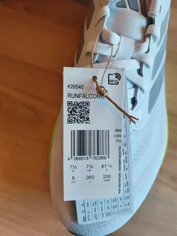 Used Adidas Running Shoes bike — image 4 of 8