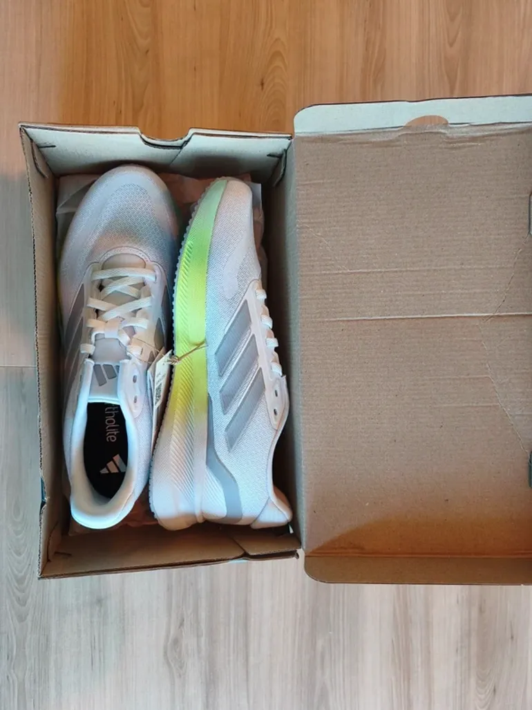 Used Adidas Running Shoes bike — image 8 of 8