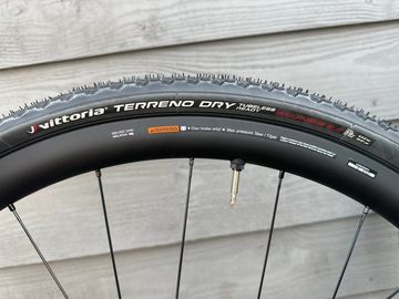 Brugt Shimano WH-RX880 C32 disc 2025 bike — billede 6 af 6