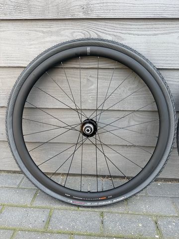 Brugt Shimano WH-RX880 C32 disc 2025 bike — billede 2 af 6