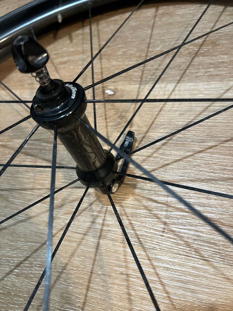 Used Vision Carbon Wheels bike — image 8 of 8
