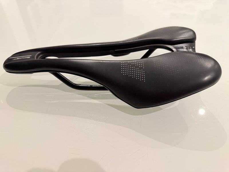 Selle Italia SLR Boost Superflow S3 2018 Saddles & Seatposts d'occasion