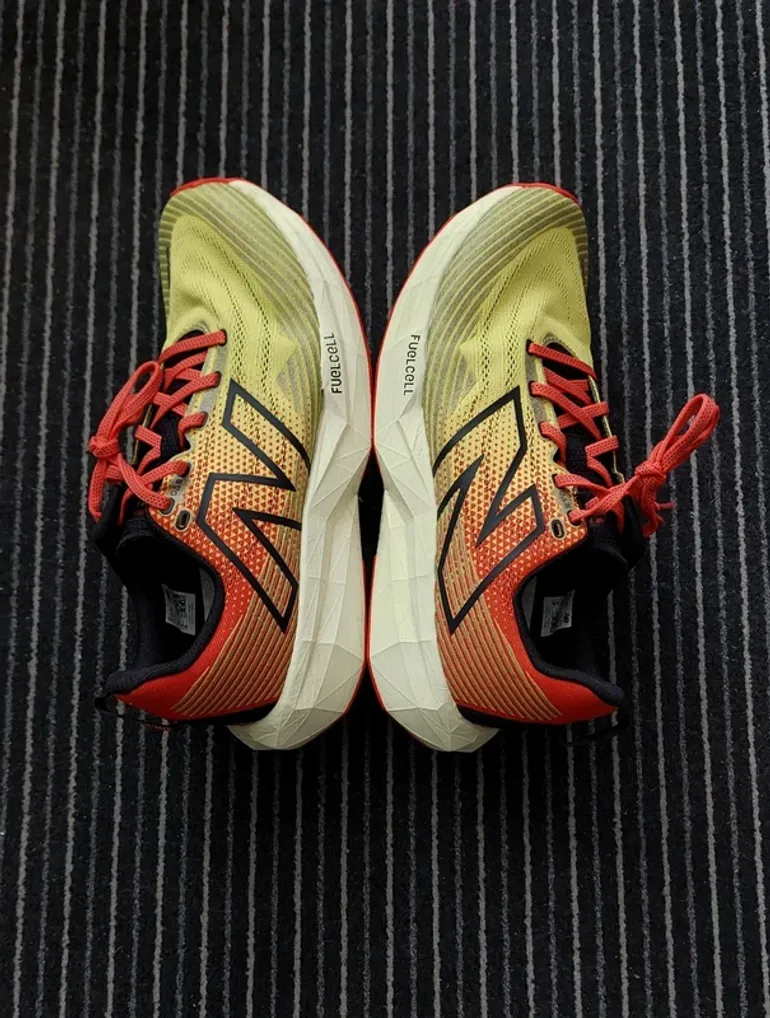 Used New Balance Venym bike — image 2 of 7