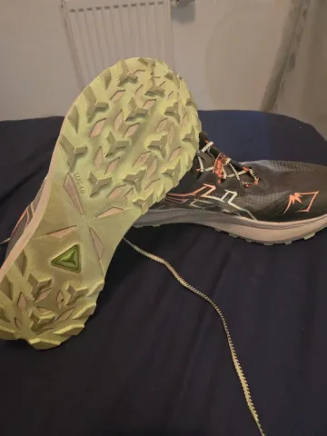 Used Asics Fuji Lite 7 bike — image 2 of 3