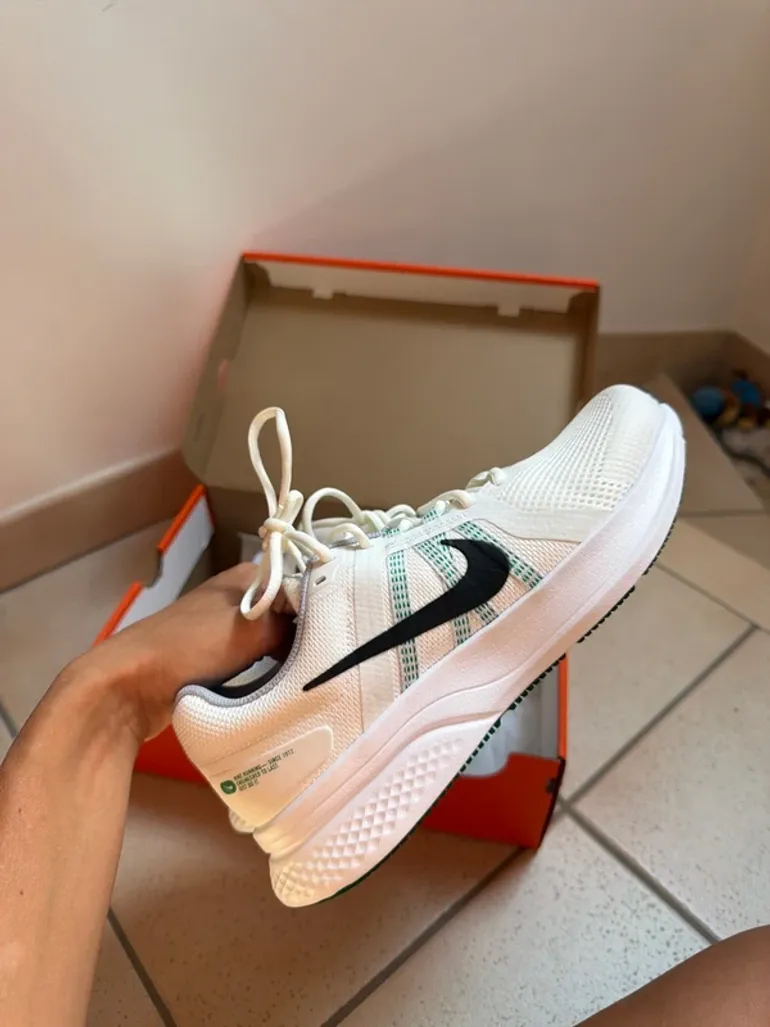 Used Nike Run Swift 2 bike — image 4 of 6