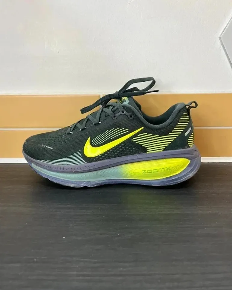 Brugt Nike Vomero 18 bike — billede 9 af 15