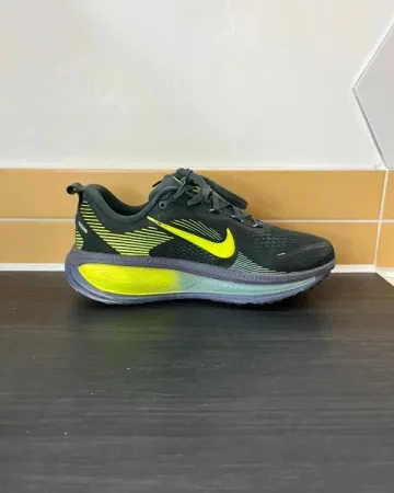 Brugt Nike Vomero 18 bike — billede 10 af 15