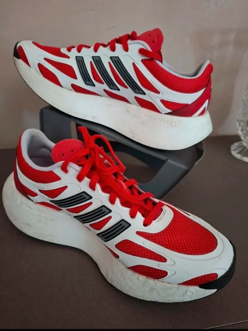 Used Adidas Aruku Running Shoes
