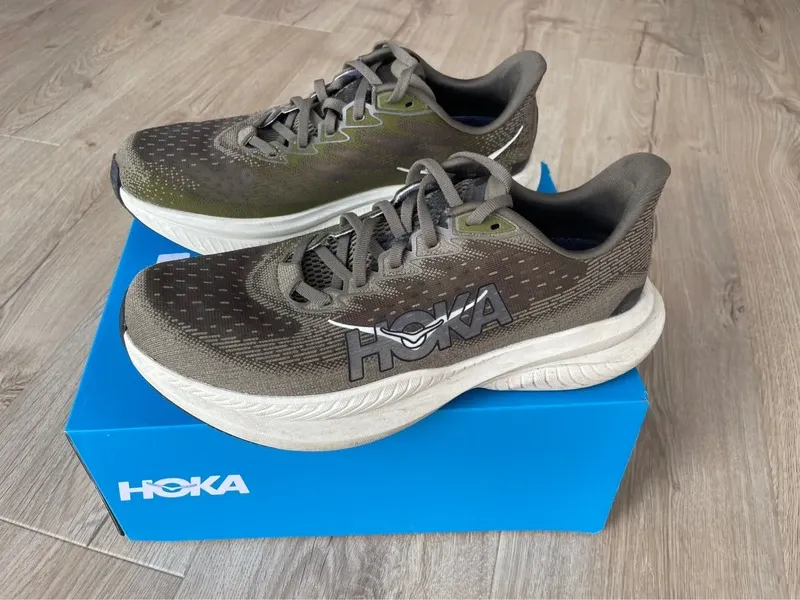 Used Hoka MACH 6 Running Shoes