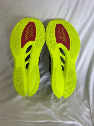 Used Saucony Endorphin Pro 5 bike — image 4 of 4